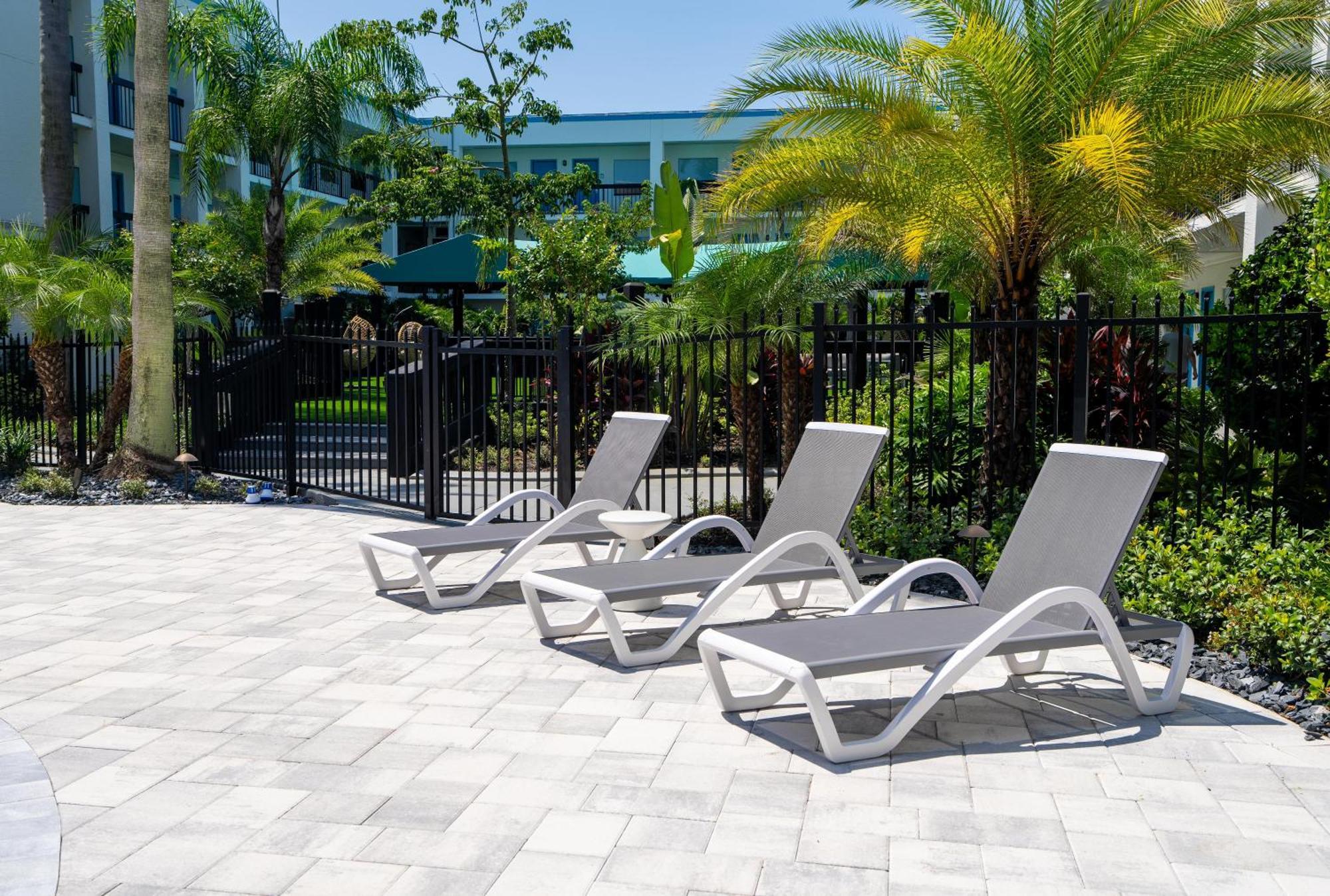 Oasis Bay Suites, Tampa, Busch Gardens, Usf Exteriör bild